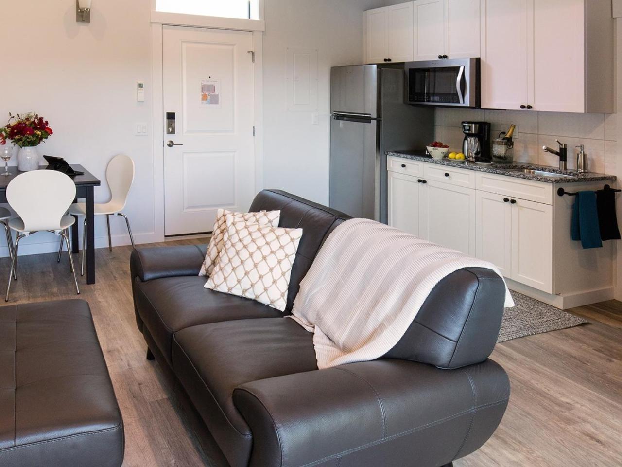 The Web Suites Friday Harbor Exteriör bild